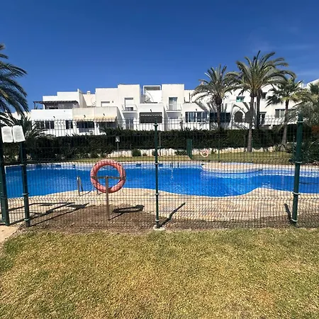 Apartamento Con Piscina En La Costa Del Sol * Estepona